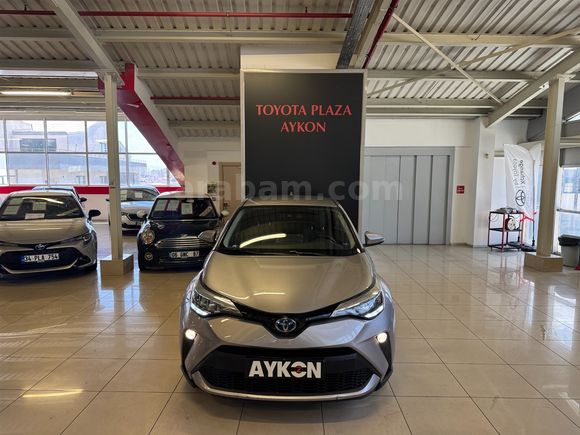 2020 TOYOTA C-HR 1.8 HYBRID 4*2 FLAME E-CVT