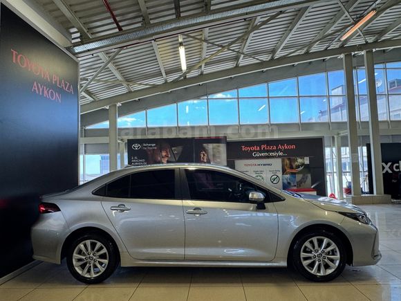 2024 TOYOTA COROLLA 1.5 DREAM MULTIDRIVE S