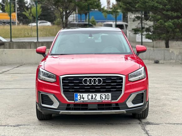 Q2 30 TFSI Design S-Tronic 1 kapı boya orjinal lasman cam tavan