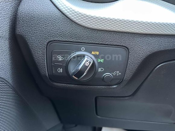 Audi Q2 30 TDI DESIGN HATASIZ BOYASIZ TRAMERSİZ