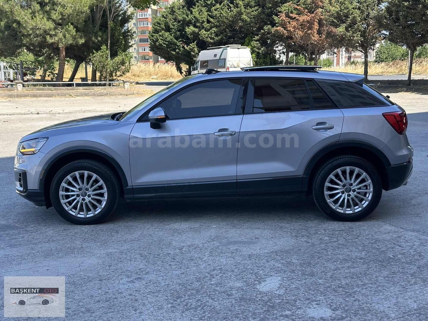 Galeriden Audi Q2 35 TFSI Design 2020 Model İstanbul 61.000 km Gri 5