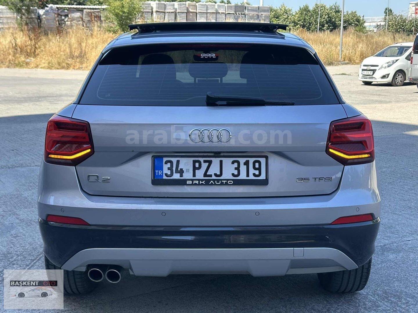 Galeriden Audi Q2 35 TFSI Design 2020 Model İstanbul 61.000 km Gri 2