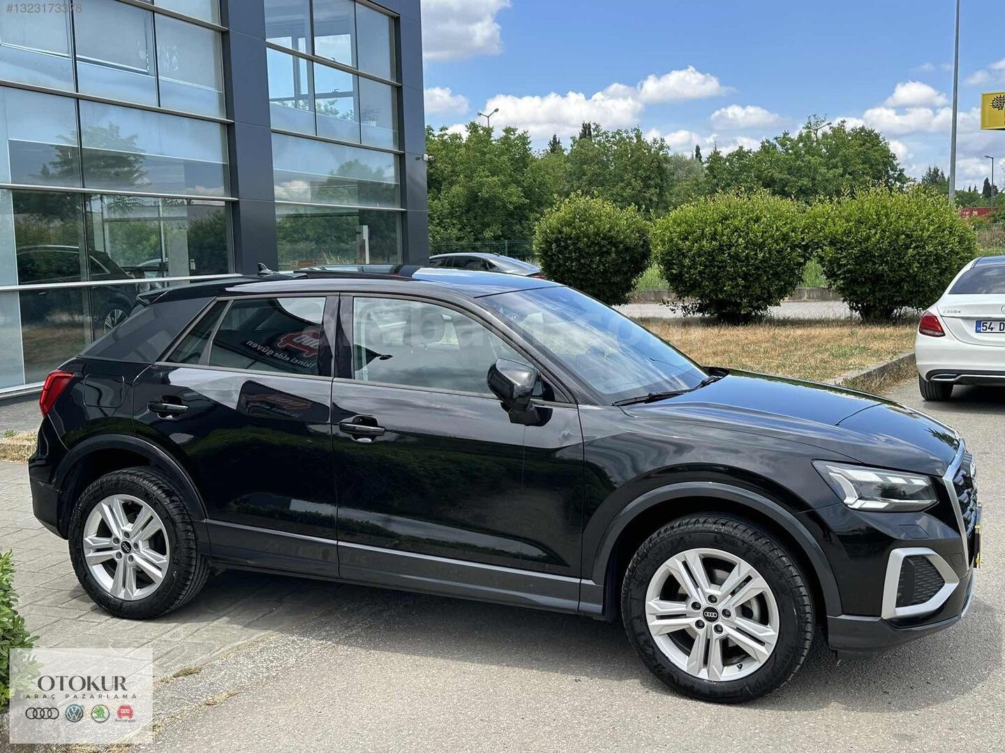 Galeriden Audi Q2 35 TFSI Advanced 2025 Model Sakarya 31.980 km Siyah 4
