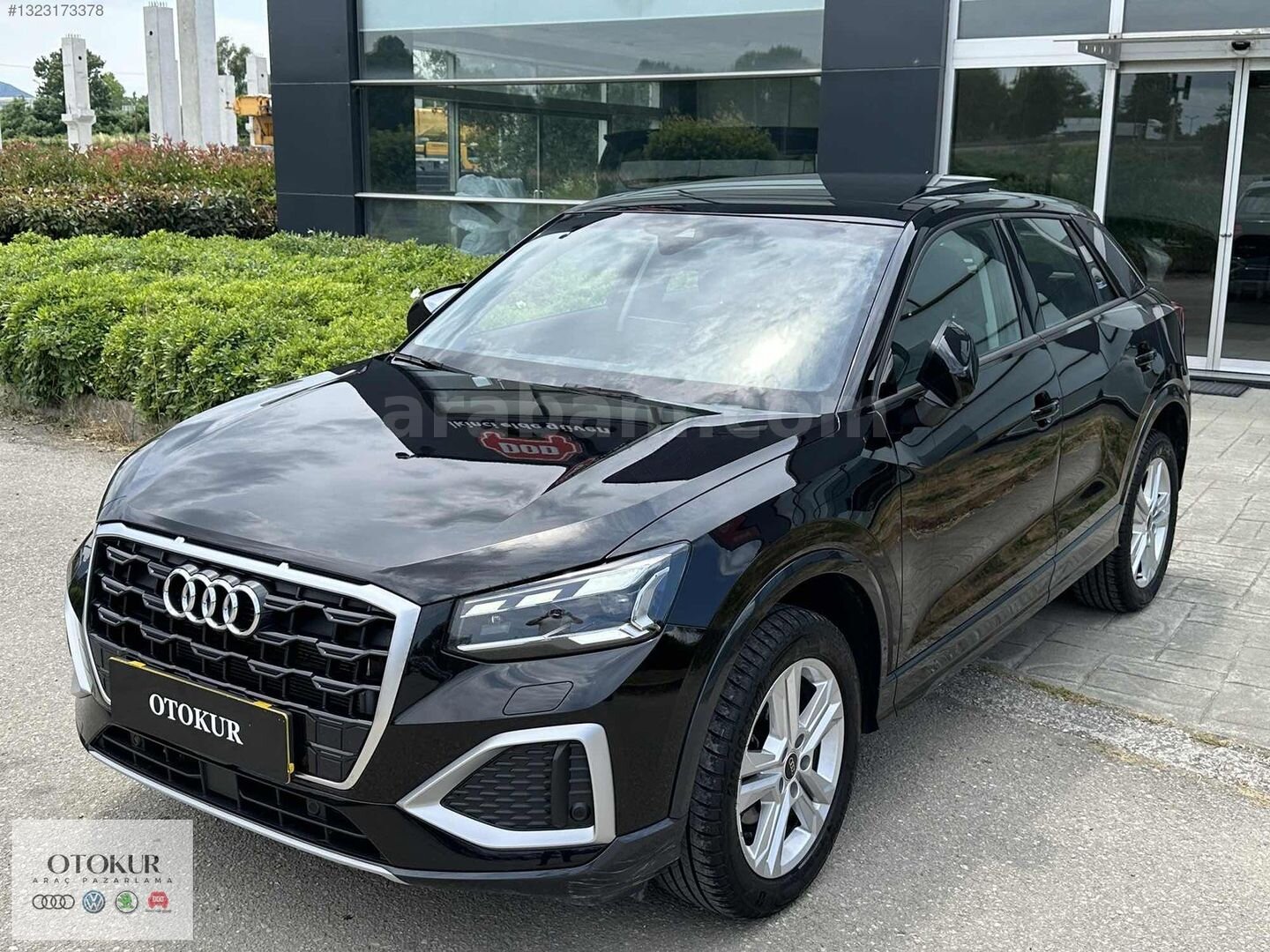 Galeriden Audi Q2 35 TFSI Advanced 2025 Model Sakarya 31.980 km Siyah 3