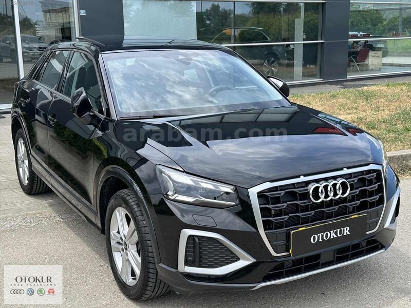 Galeriden Audi Q2 35 TFSI Advanced 2025 Model Sakarya 31.980 km Siyah