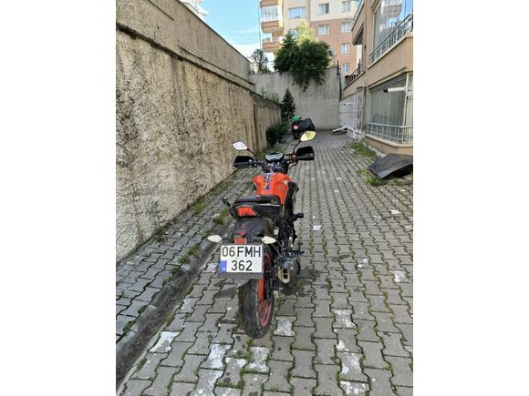 2200 km Sahibinden