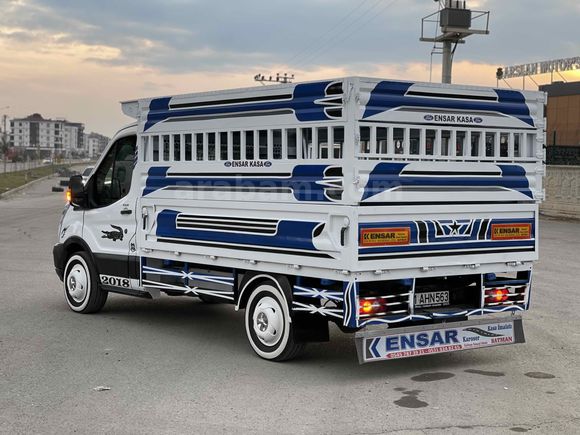 Galeriden Ford Trucks Transit 350 M Batman