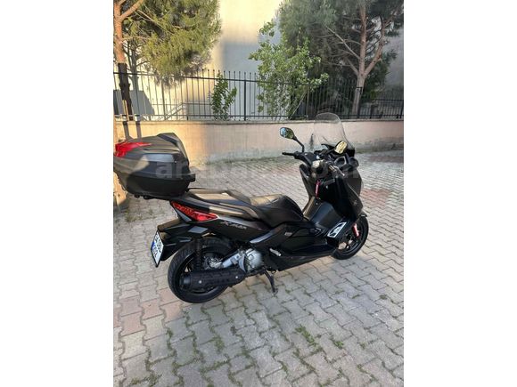 Sahibinden Yamaha X-Max 250 Iron Max ABS 