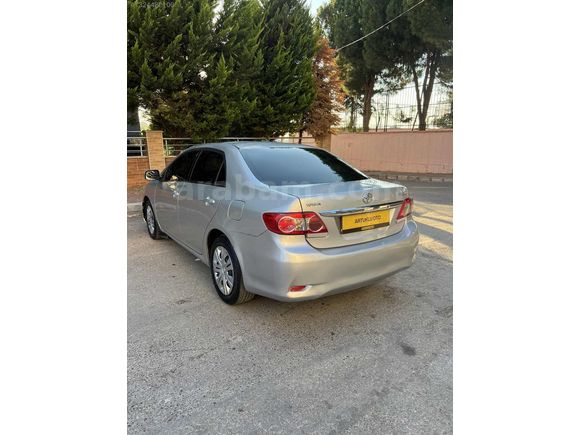 2011 COROLLA OTOMATİK 250:000 km ACİLL SATILIK