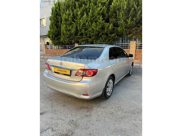 2011 COROLLA OTOMATİK 250:000 km ACİLL SATILIK