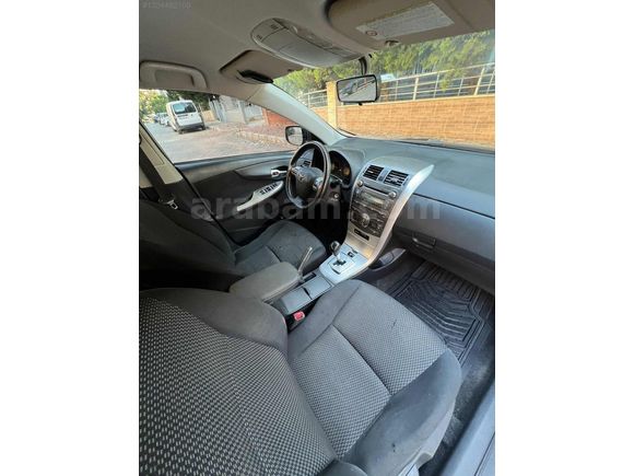 2011 COROLLA OTOMATİK 250:000 km ACİLL SATILIK