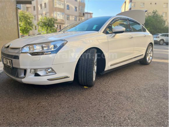 Sahibinden Citroen C5 1.6 e-HDi Dynamique 2011 Model  198.800 km Beyaz