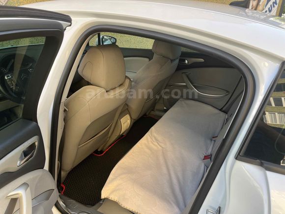 Sahibinden Citroen C5 1.6 e-HDi Dynamique 2011 Model  198.800 km Beyaz