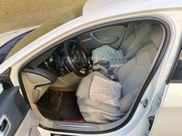 Sahibinden Citroen C5 1.6 e-HDi Dynamique 2011 Model  198.800 km Beyaz