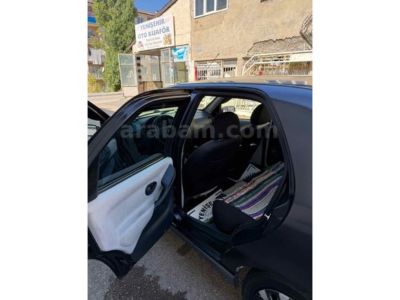Sahibinden Fiat Albea 1.2 Active 2006 Model  208.000 km Siyah