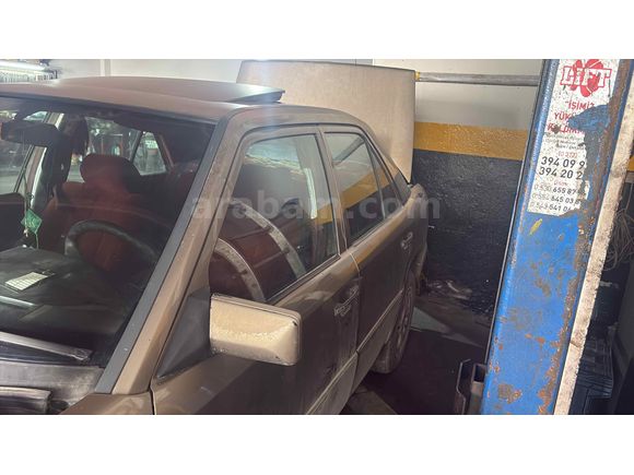 Galeriden Mercedes - Benz 300 E 1987 Model Ankara