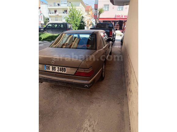 Galeriden Mercedes - Benz 300 E 1987 Model Ankara