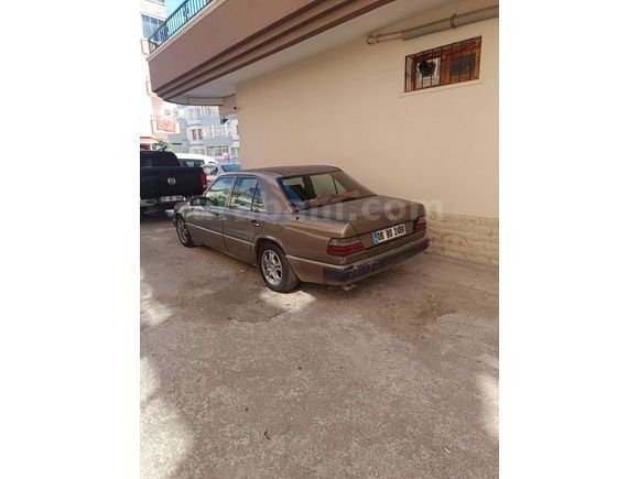 Galeriden Mercedes - Benz 300 E 1987 Model Ankara