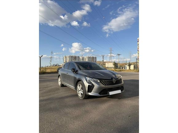 Sahibinden Renault Clio 1.0 TCe Evolution 2023 Model 