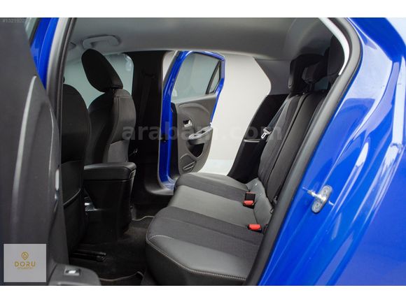 DORU'DAN HATASIZ 2023 CORSA 1.2 T ELEGANCE- ÇİFT RENK - 11.000KM