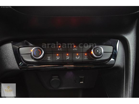 DORU'DAN HATASIZ 2023 CORSA 1.2 T ELEGANCE- ÇİFT RENK - 11.000KM