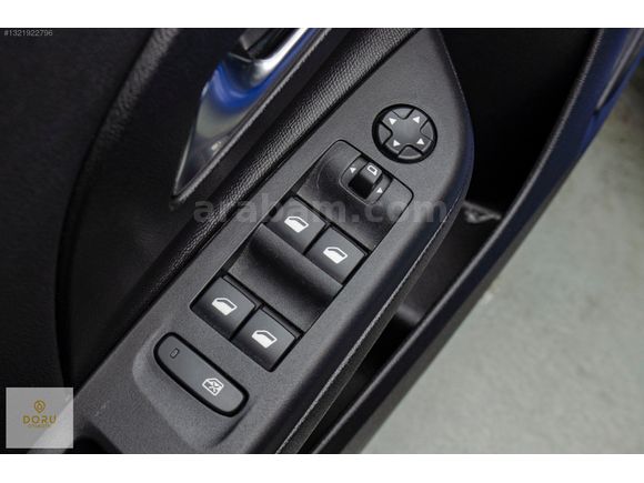 DORU'DAN HATASIZ 2023 CORSA 1.2 T ELEGANCE- ÇİFT RENK - 11.000KM
