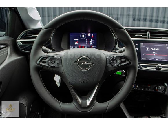 DORU'DAN HATASIZ 2023 CORSA 1.2 T ELEGANCE- ÇİFT RENK - 11.000KM