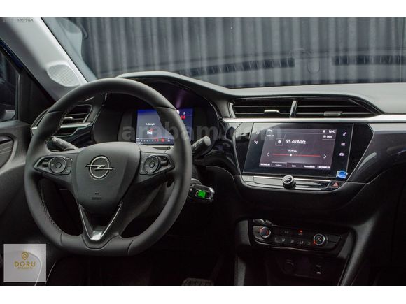 DORU'DAN HATASIZ 2023 CORSA 1.2 T ELEGANCE- ÇİFT RENK - 11.000KM
