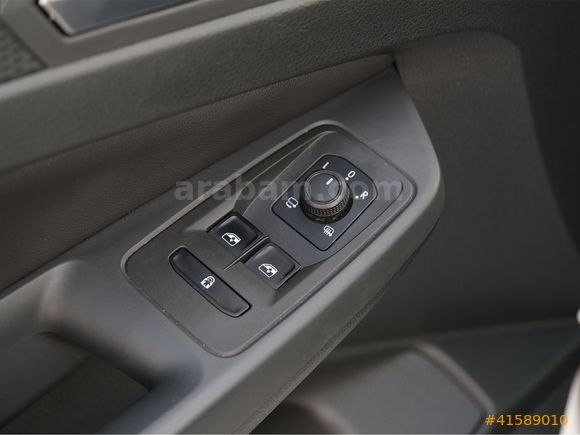 OTOSTORE'DAN Caddy 2.0 TDI Style Cam Tavan DSG 2024