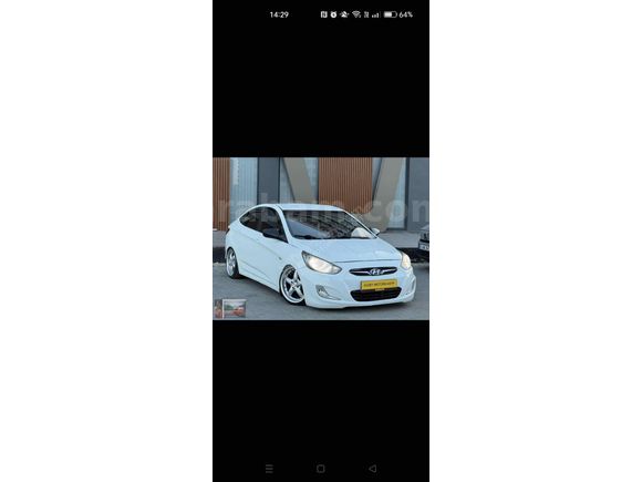Sahibinden Hyundai Accent Blue 1.6 CRDI Biz 2013 Model  153.000 km Beyaz