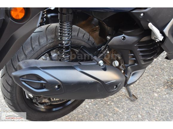 EKSPRES PLAZA'DAN 2024 YAMAHA N-MAX 155