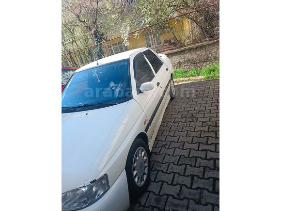 Sahibinden Ford Escort 1.8 CLX 1996 Model 