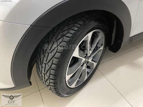 GTY AUTO'dan 2019 KIA STONIC ELEGANCE-OTOMATİK-86.000km...