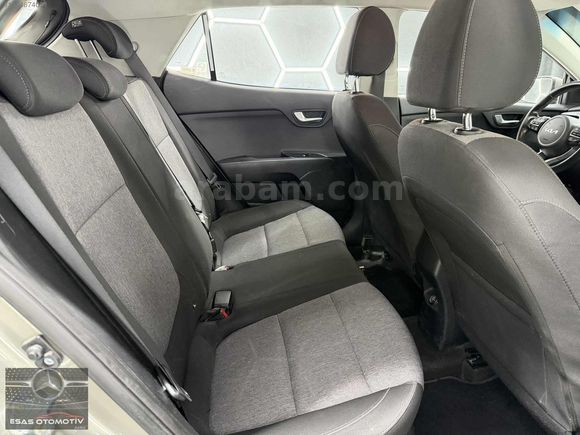 Kia Stonic 1.4 MPI Cool