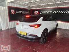 Pazar oto 2024 Opel Grandland 1.2 T GS....