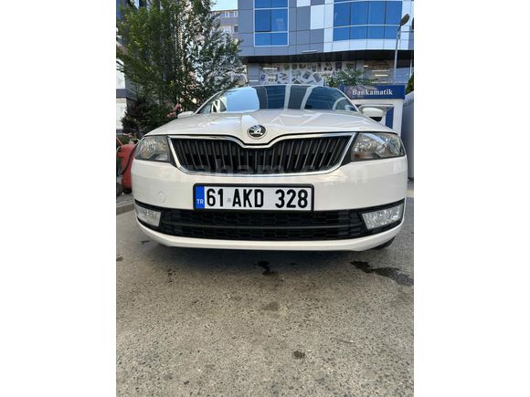 Sahibinden Skoda Rapid 1.6 CR TDI Elegance 2013 Model 