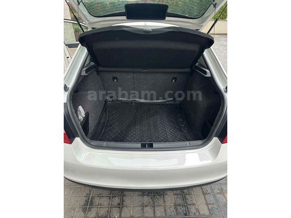 Sahibinden Skoda Rapid 1.6 CR TDI Elegance 2013 Model 