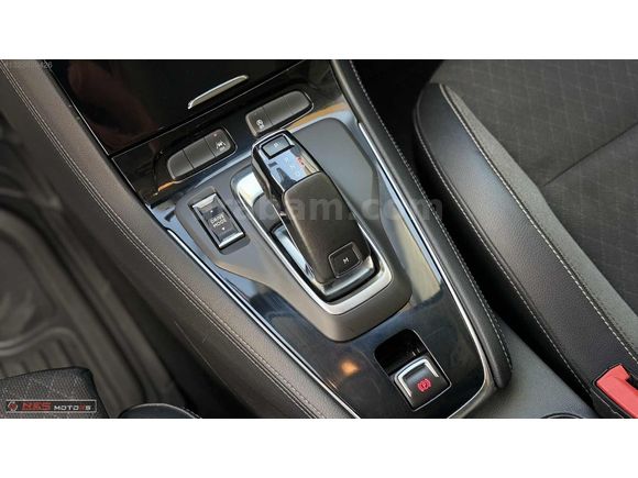 -NES- BOYASIZ - 2022 - ELEGANCE - HAYALET - NAV - 88.000KM