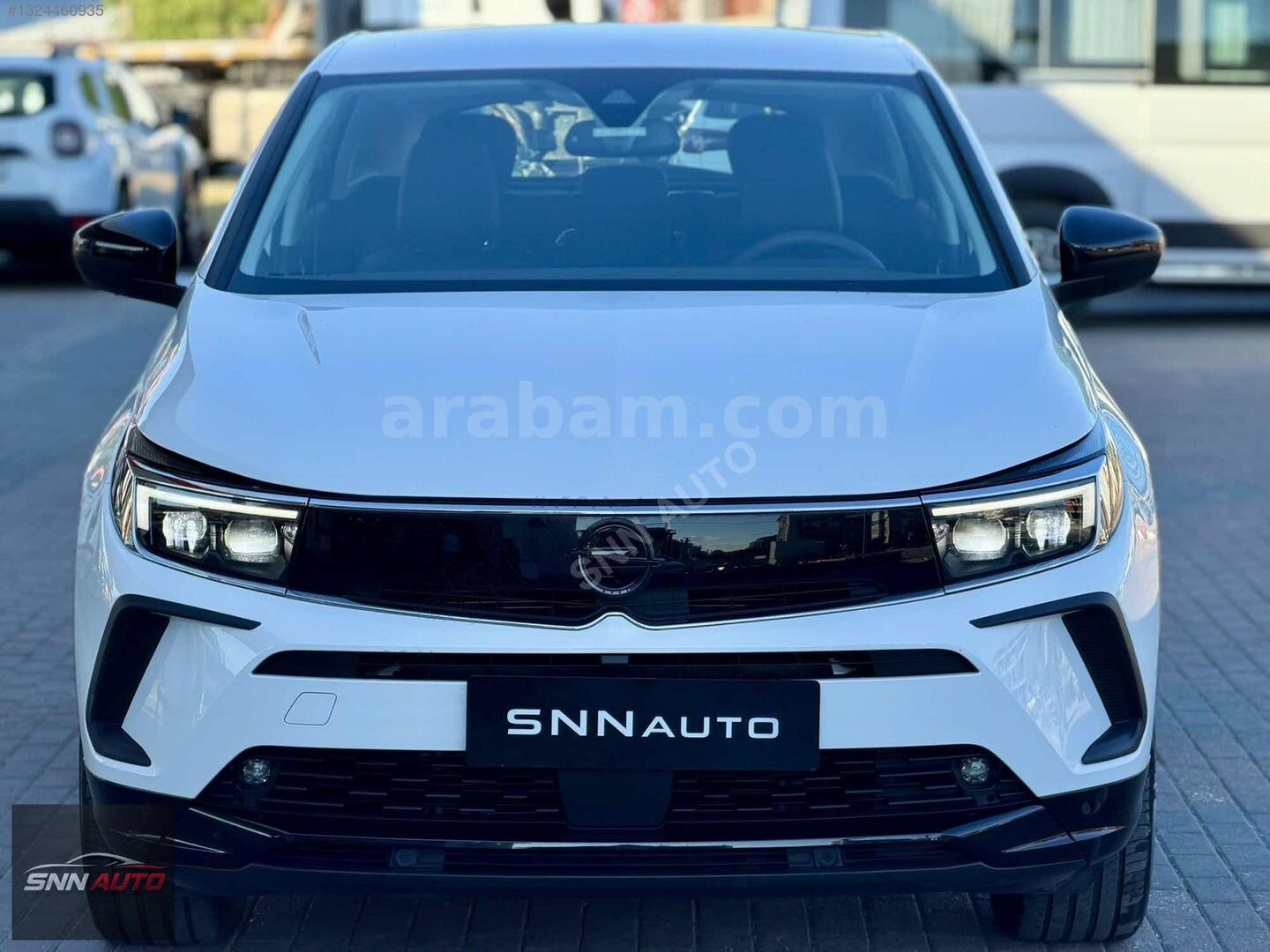 Galeriden Opel Grandland 1.2 T GS 2024 Model Kocaeli 28.270 km Beyaz 7