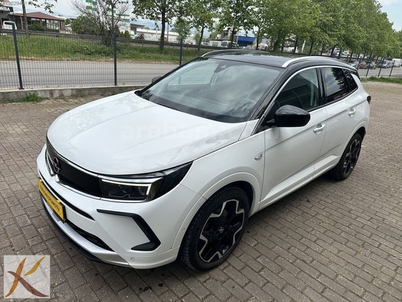 HATASIZ - 2022 OPEL GRANDLAND 1.5 DİZEL OTOMATİK ULTIMATE