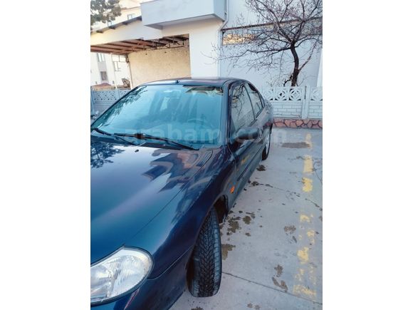 Sahibinden Ford Mondeo 2.0 Ghia 1998 Model