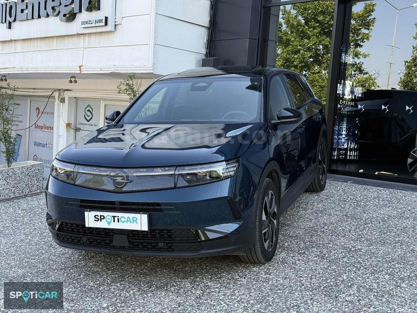Galeriden Opel Grandland 1.2 T Hybrid GS 2024 Model Denizli 12.000 km Mavi 3
