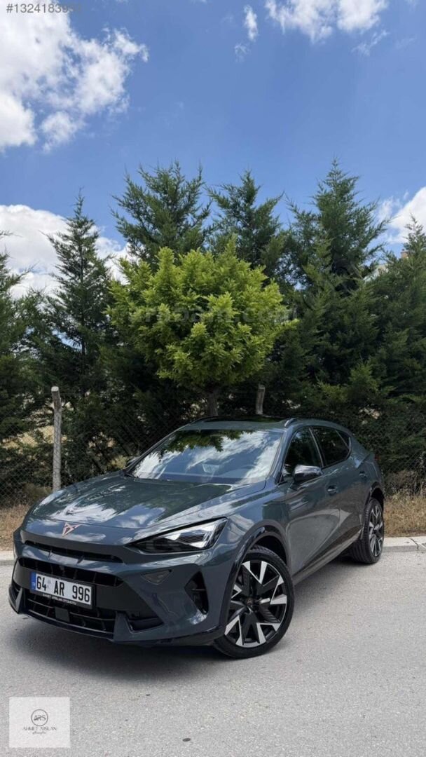 Galeriden Cupra Formentor 1.5 e-TSI Mhev Impulse 2025 Model Uşak 6.001 km Mavi 1