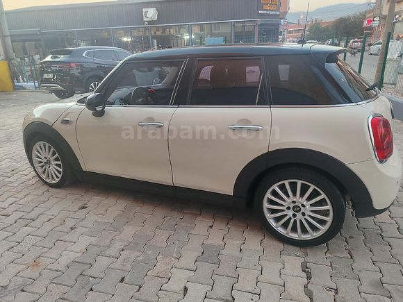 ÖĞRETMENDEN TEMİZ VE ACİL Mini Cooper