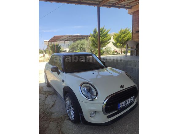 ÖĞRETMENDEN TEMİZ VE ACİL Mini Cooper