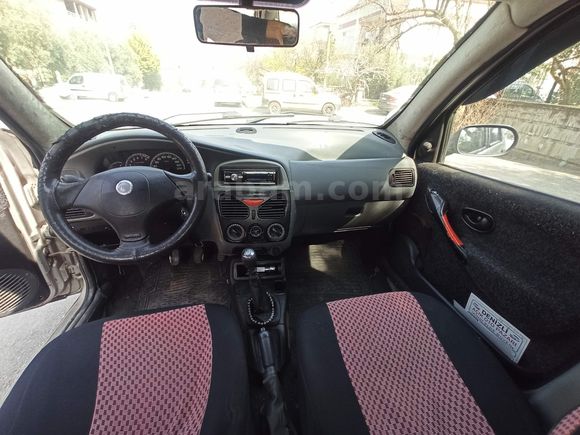 Bu paraya klimalı araba yok. 