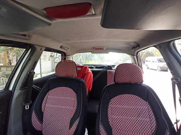 Bu paraya klimalı araba yok. 