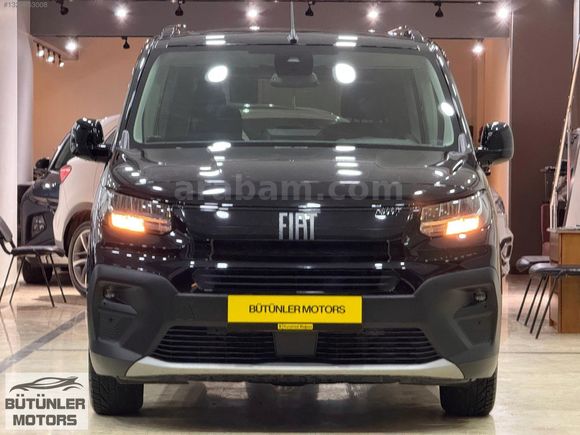 BÜTÜNLER MOTORS/YENİ KASA/2024/SİYAH/BÜYÜK EKRAN/CAM TAVAN/FULL