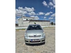 Sahibinden Toyota Corolla 1.6 Elegant Verso 2006 Model
