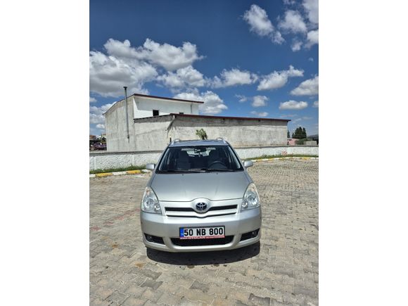 Sahibinden Toyota Corolla 1.6 Elegant Verso 2006 Model